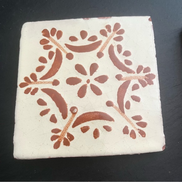 Mexican Hand Painted Terra-Cotta Talavera Vintage Tiles Set of 4 - Picture 4 of 13